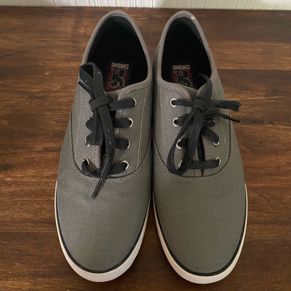 Chrome Bike Bicycle Shoes | NWT